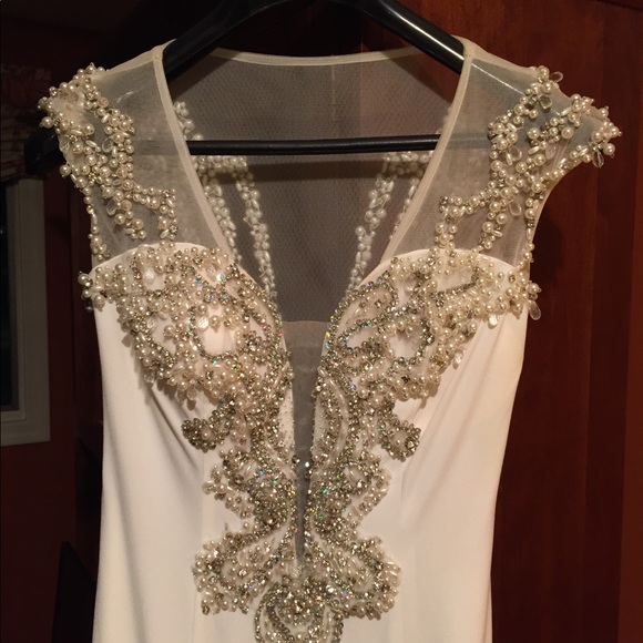 Jovani Size 4 Gown - Picture 2 of 7